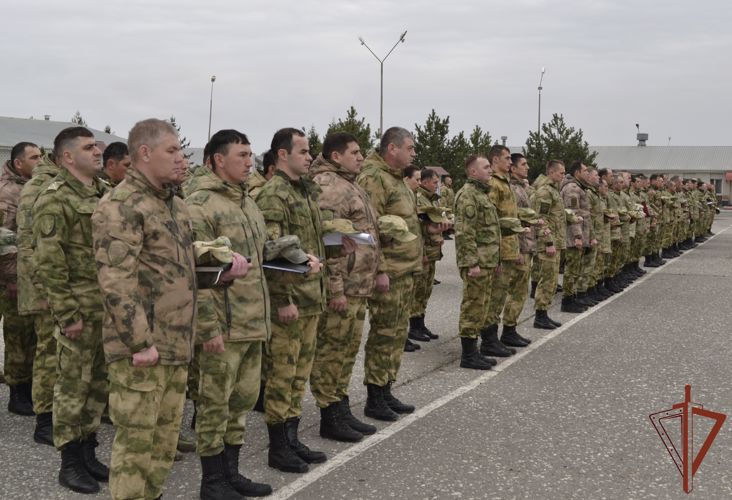 Военнослужащие урус-мартановского полка Росгвардии почтили память погибших товарищей