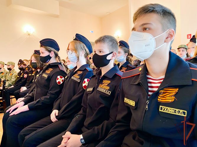 Росгвардия участвует в акции «Zа Победу! Zа Наших!» в Волгограде 