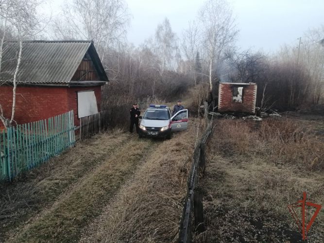 Росгвардейцы содействуют МЧС в тушении пожаров на территории Омской области