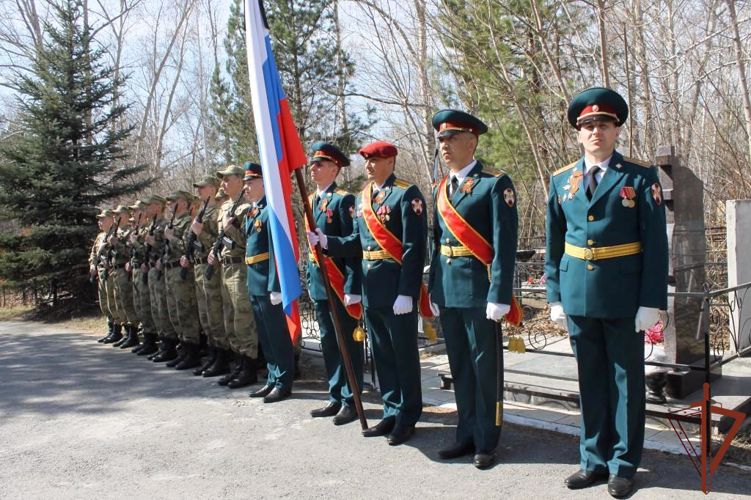 Военнослужащие Росгвардии приняли участие в церемонии захоронения  останков участника Великой Отечественной войны в Омске