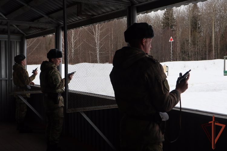 В Уральском округе Росгвардии определились лучшие специалисты продовольственной службы (видео)