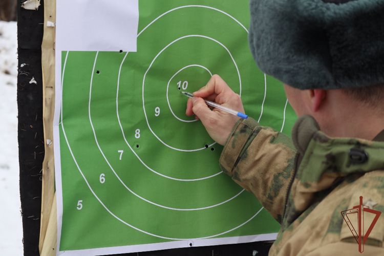 В Уральском округе Росгвардии определились лучшие специалисты продовольственной службы (видео)