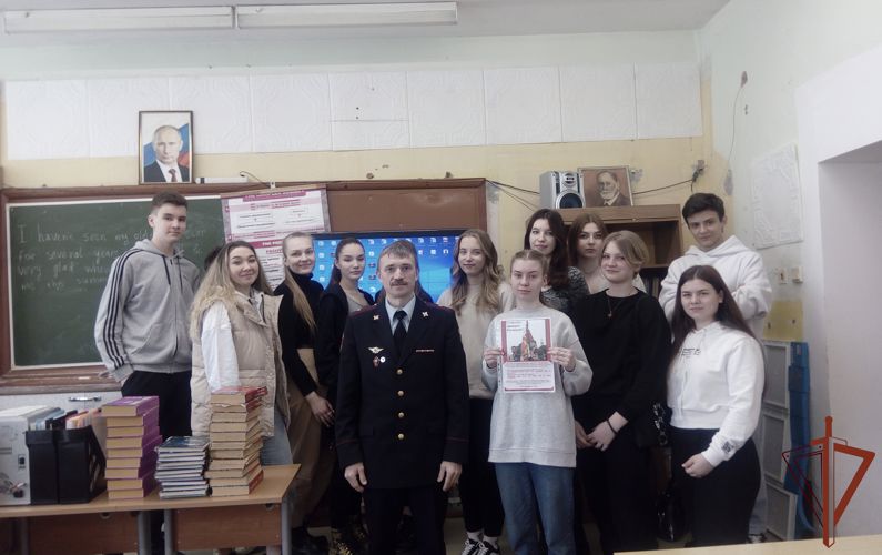 Росгвардейцы Центрального округа провели патриотические мероприятия в День космонавтики