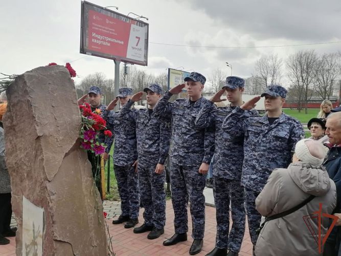 В Центральном округе Росгвардии прошли мероприятия, посвященные 36-й годовщине Чернобыльской катастрофы