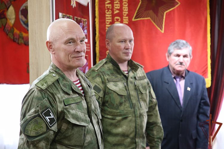 Командующий поздравил ветеранов Северо-Кавказского округа Росгвардии с Днем ветерана