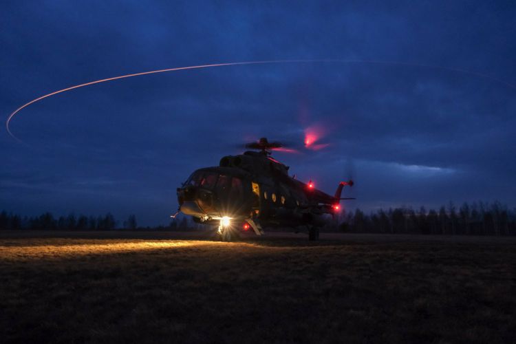 Летчики уральской эскадрильи Росгвардии отработали поражение наземных целей (видео)