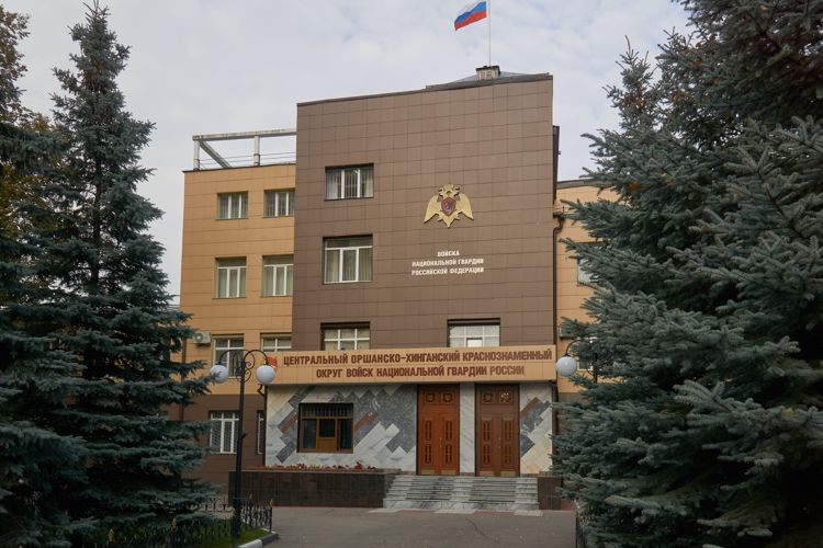 Более тысячи подозреваемых в преступлениях задержали росгвардейцы в ЦФО за месяц