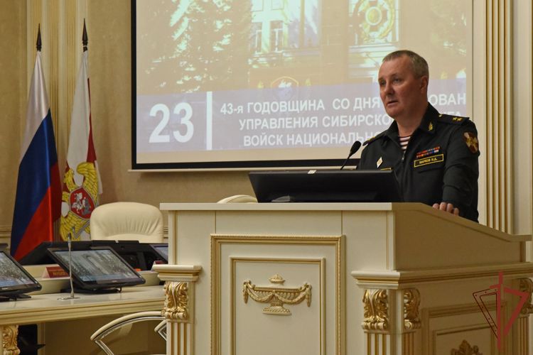 Сибирский округ Росгвардии отмечает 43-ю годовщину образования