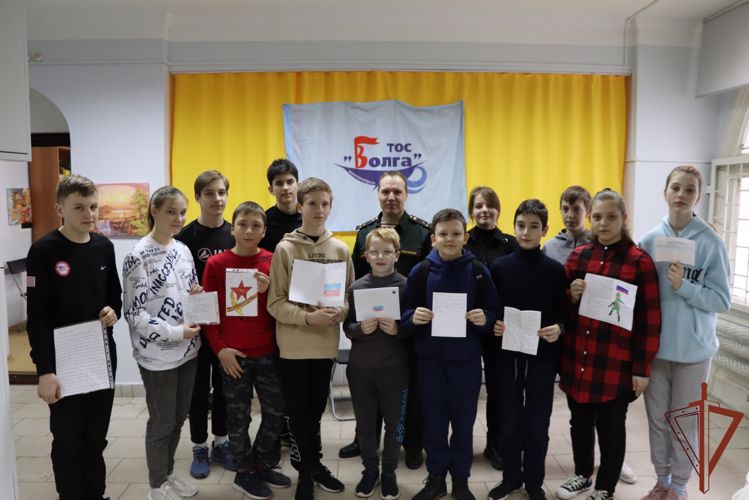 Ульяновские юнгвардейцы написали письма участвующим в спецоперации бойцам