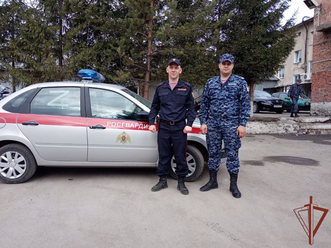 Росгвардейцы разыскали пропавшего ребенка в Кемерове