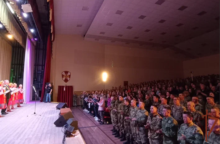 Ансамбль песни и пляски Росгвардии продолжает гастроли в поддержку участников спецоперации