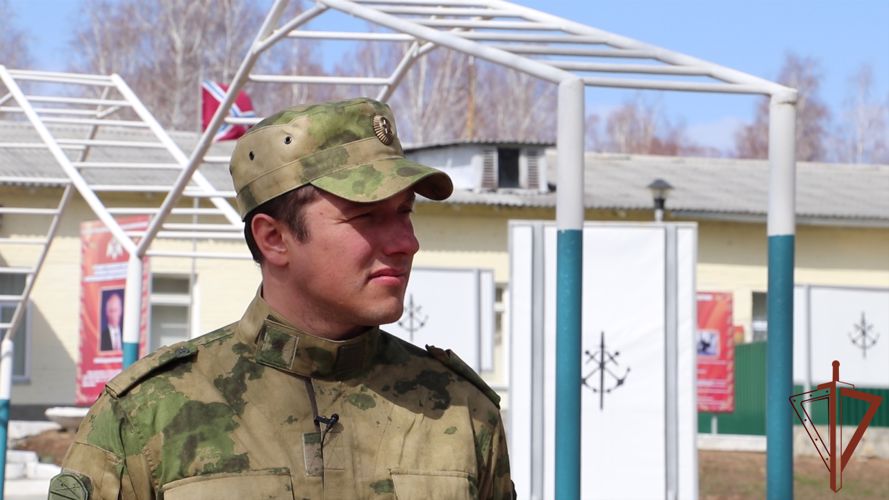 В новом сезоне проекта Росгвардии «Проверка на прочность» принял участие победитель «Дакара» Сергей Карякин (видео)