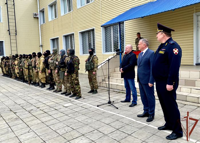 Вернувшихся домой участников спецоперации на Украине встретили в Волгограде
