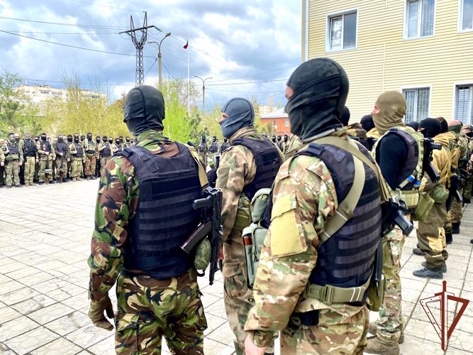 Вернувшихся домой участников спецоперации на Украине встретили в Волгограде
