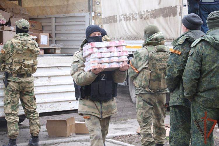Росгвардия обеспечила доставку 80 тонн гуманитарной помощи для жителей Харьковской области