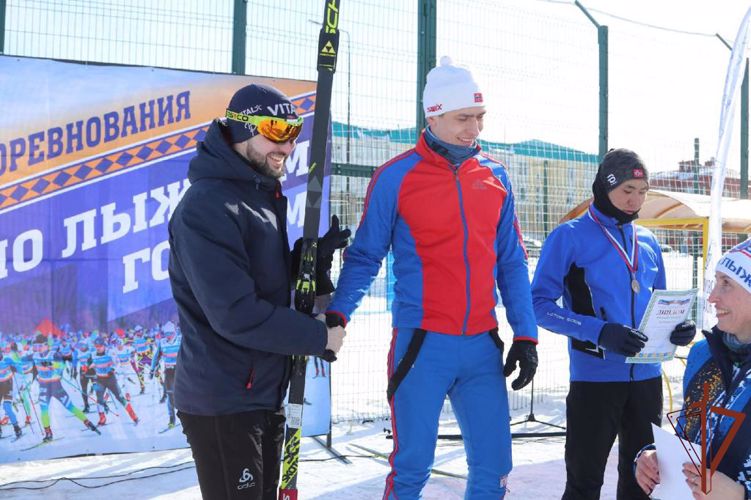 Спортсмен-росгвардеец одержал победу в лыжной гонке «Ямальская лыжня - 2022»