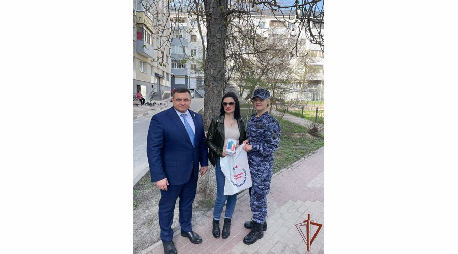 Благотворительный фонд "Защитник Счастья" оказывает помощь детям росгвардейцев с тяжелыми заболеваниями