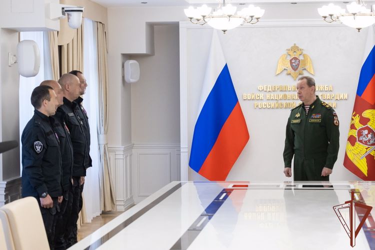 Сотрудникам Росгвардии, отличившимся в ходе специальной военной операции, вручены государственные награды