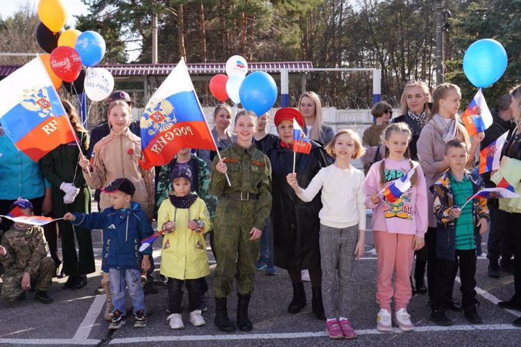 В Уфу вернулись из служебной командировки на Украину росгвардейцы