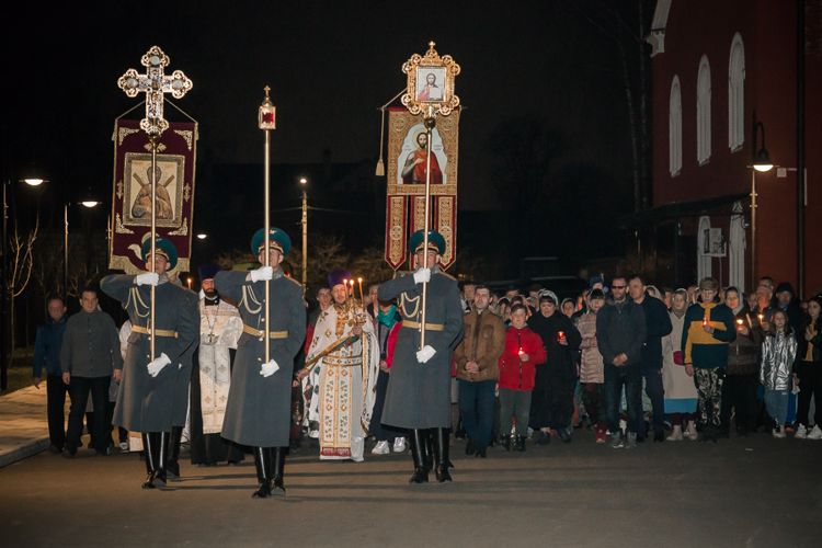 В главном храме Росгвардии состоялось Пасхальное богослужение