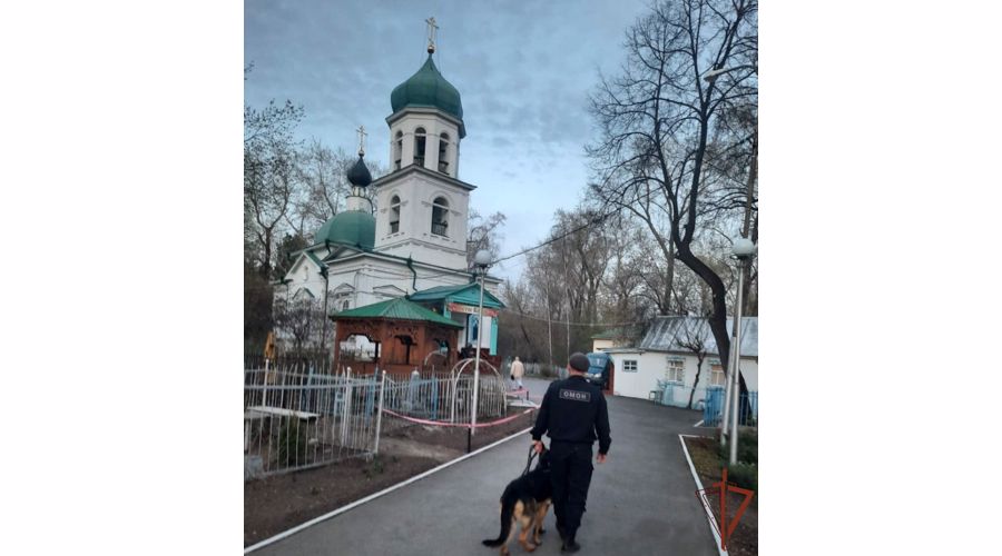   Охрану общественного порядка пасхальных богослужений на Урале обеспечила Росгвардия