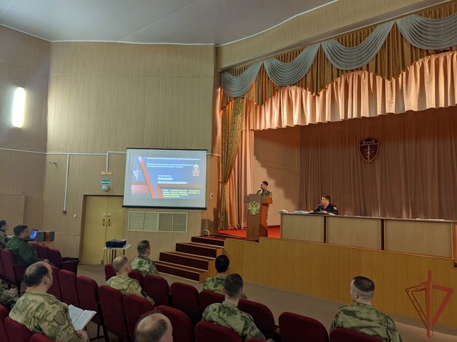 В Приволжском округе Росгвардии прошел учебно-методический сбор начальников военных оркестров 