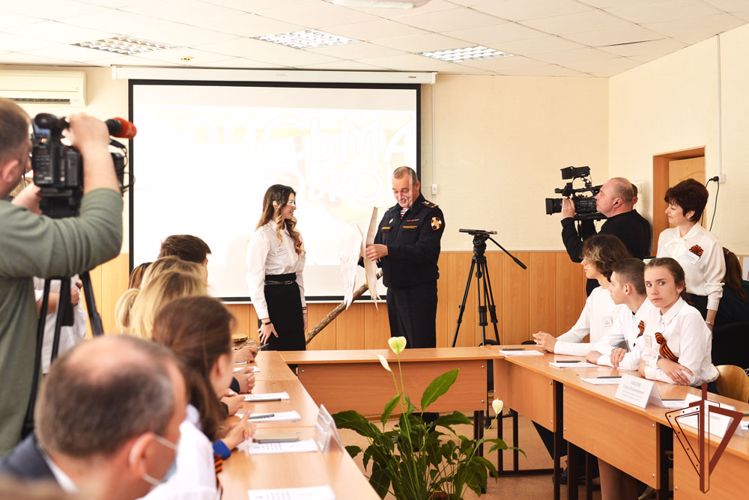 Росгврадейцы провели патриотическое мероприятие для орловских школьников