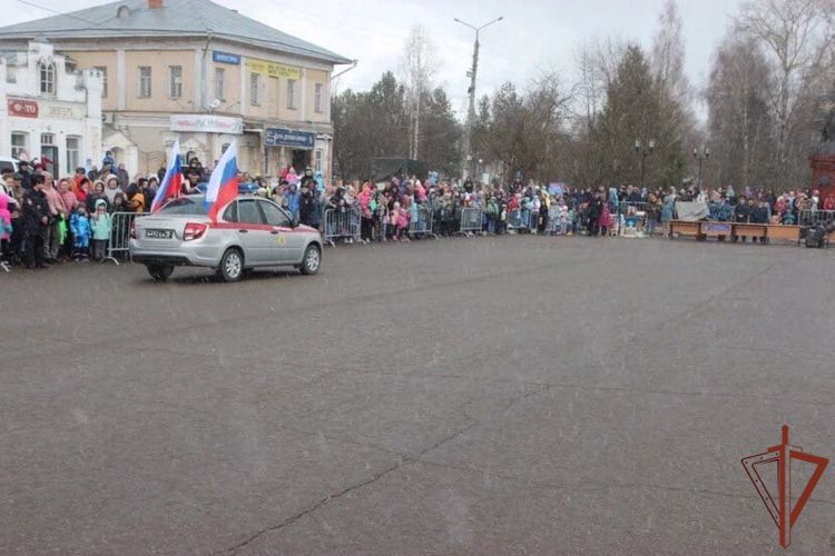 Росгвардейцы приняли участие в автопробеге Вологда — Тотьма, посвященном 77-летию Победы в Великой Отечественной войне