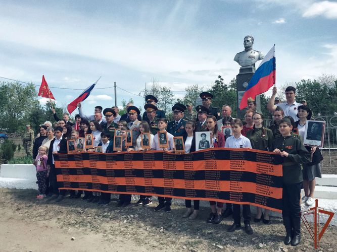 Память дважды Героя Советского Союза почтили росгвардейцы в Ростовской области