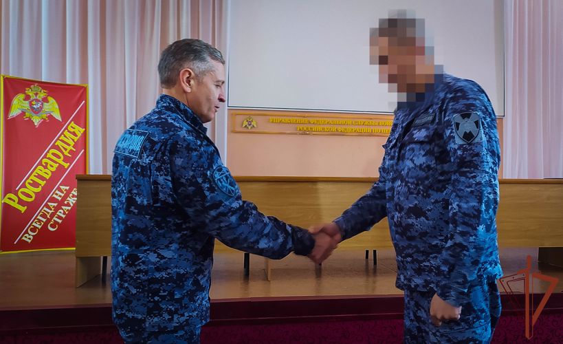 В Пензенской области наградили отличившихся в ходе специальной военной операции сотрудников Росгвардии 