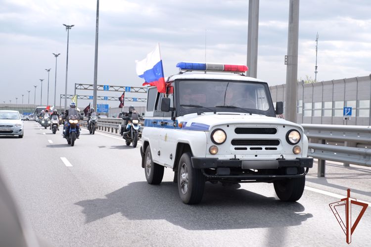 В Центральном округе Росгвардии торжественно встретили вернувшихся со спецоперации военнослужащих