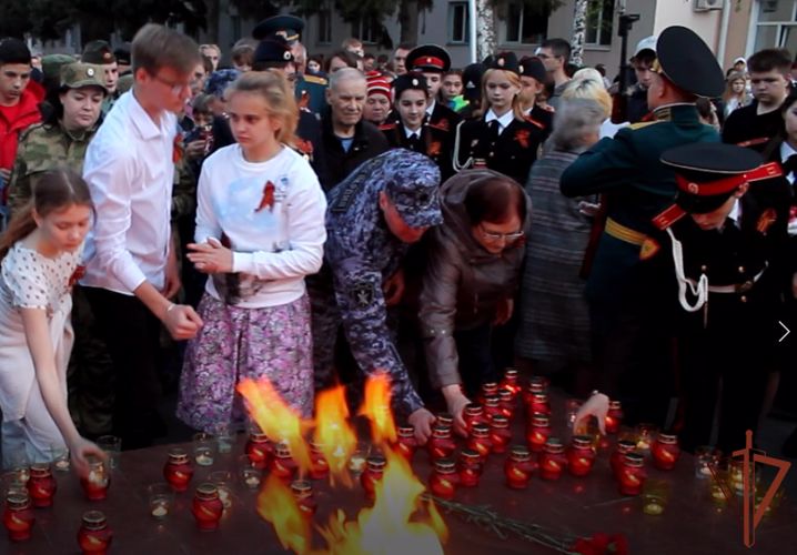 Росгвардейцы в Зауралье зажгли поминальные свечи в память о павших в годы Великой Отечественной войны (видео)