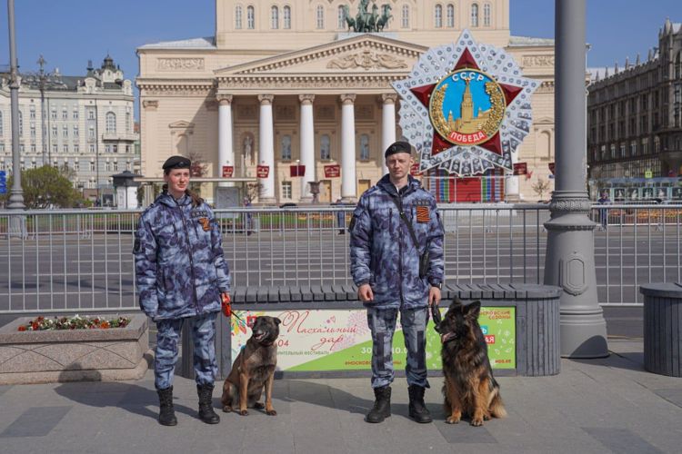 Росгвардия обеспечила безопасность празднования Дня Победы в Москве