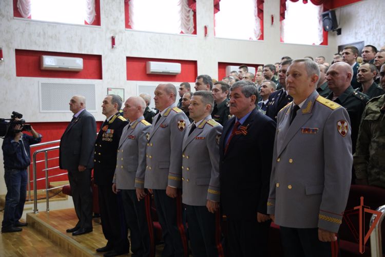 Командующий Северо-Кавказским округом вручил государственные награды военнослужащим Росгвардии