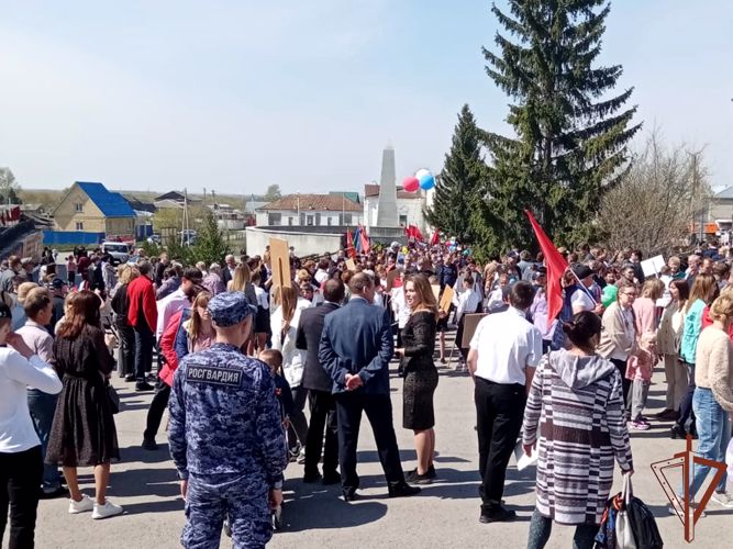 Росгвардия обеспечила безопасность празднования Дня Великой Победы на Урале