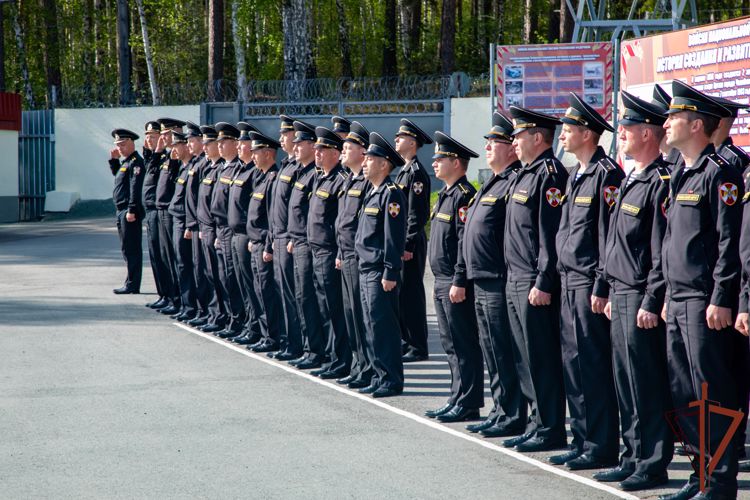 Военные моряки Уральского округа Росгвардии приступили к летней навигации