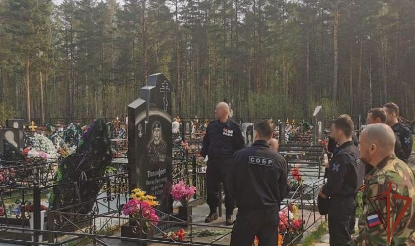 Память сотрудника  СОБР Росгвардии почтили в Тюмени 