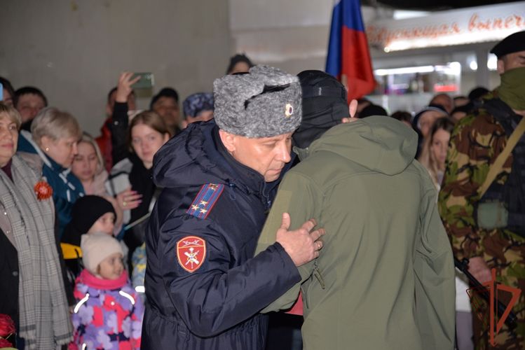 В Сургуте сотрудники ОМОН «Стерх» Росгвардии вернулись из служебной командировки 