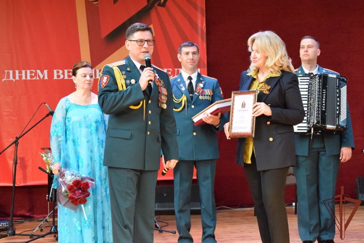 Ансамбль песни и пляски Северо-Кавказского округа Росгвардии выступил с концертами в Махачкале