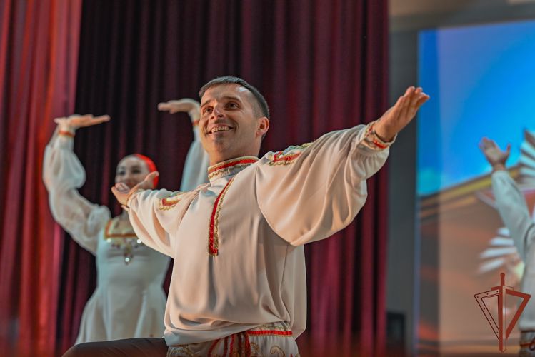 На Ставрополье с праздничной программой выступил Ансамбль песни и пляски Северо-Кавказского округа Росгвардии