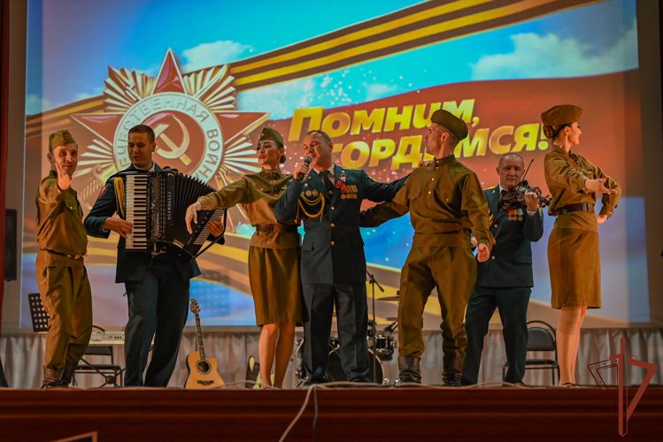 На Ставрополье с праздничной программой выступил Ансамбль песни и пляски Северо-Кавказского округа Росгвардии