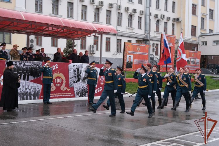 В Хабаровске состоялись торжественные мероприятия,  посвященные 100-летию образования воинской части Росгвардии