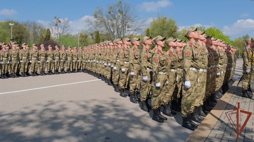 Акцию «Своих не бросаем» поддержали в Калининграде военнослужащие Росгвардии 