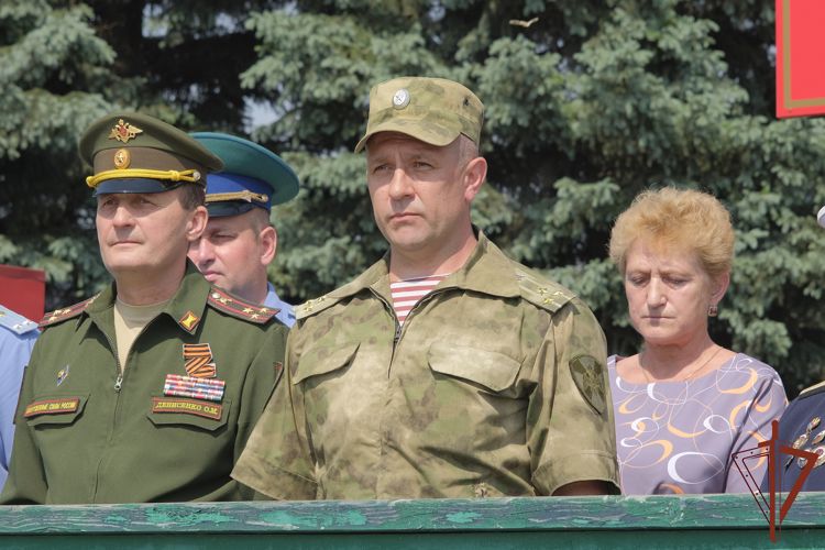 Призывники из Сибири отправились служить в войска национальной гвардии России
