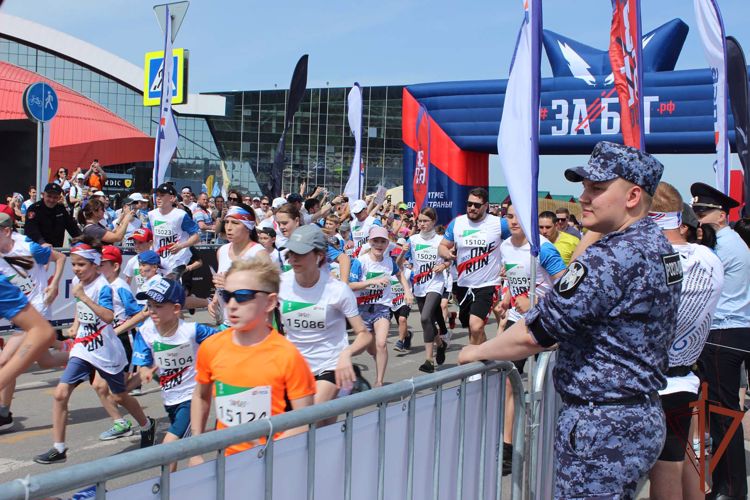    Безопасность участников Всероссийского полумарафона «ЗаБег.РФ» в Сибири обеспечила Росгвардия