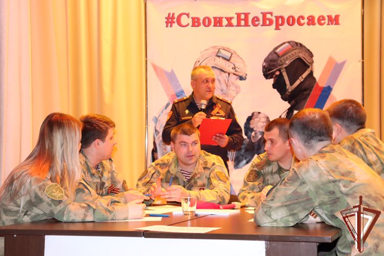 В преддверии Дня Победы хабаровские росгвардейцы определили сильнейших в интеллектуальной игре