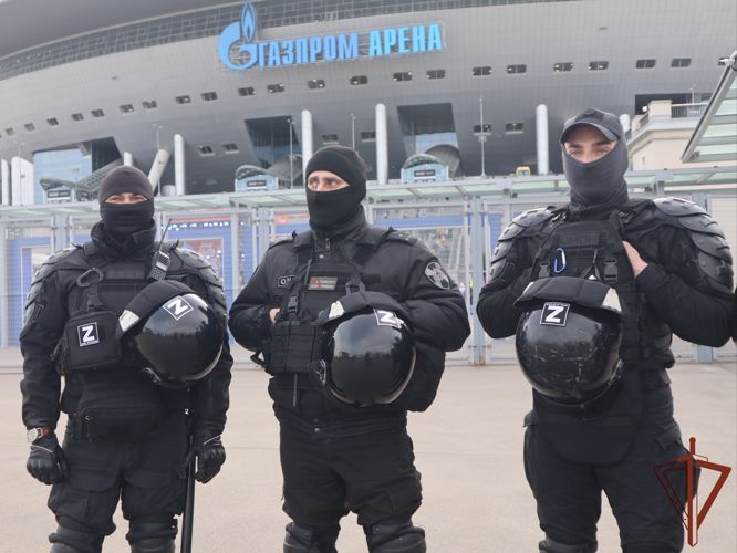 Росгвардия обеспечила правопорядок футбольного матча «Зенит» - «Локомотив»