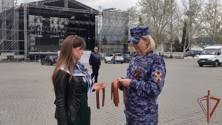 В Севастополе росгвардейцы присоединились ко Всероссийской общественной акции «Георгиевская ленточка»