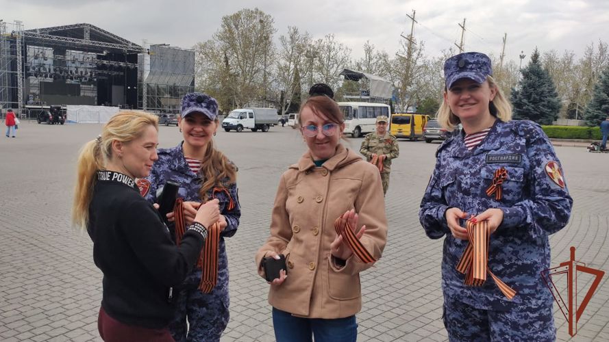 В Севастополе росгвардейцы присоединились ко Всероссийской общественной акции «Георгиевская ленточка»