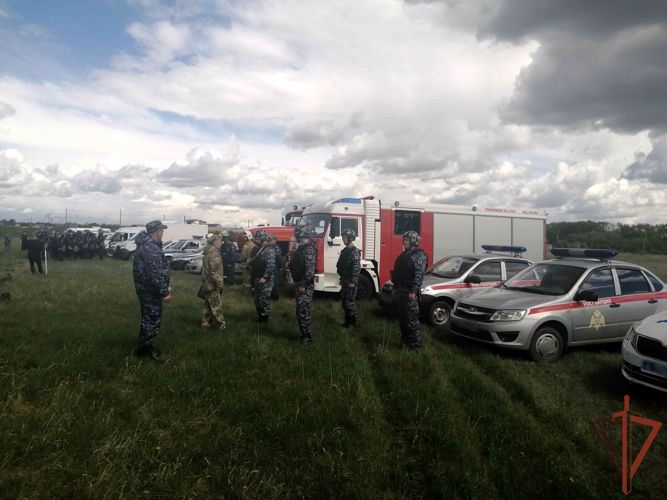 Сотрудники Росгвардии приняли участие в межведомственных антитеррористических учениях в Зауралье